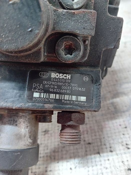 pompa injectie land rover freelander 2 2.2 motorina 2008