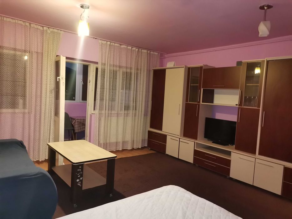 Vand garsoniera cf 1 Cetate