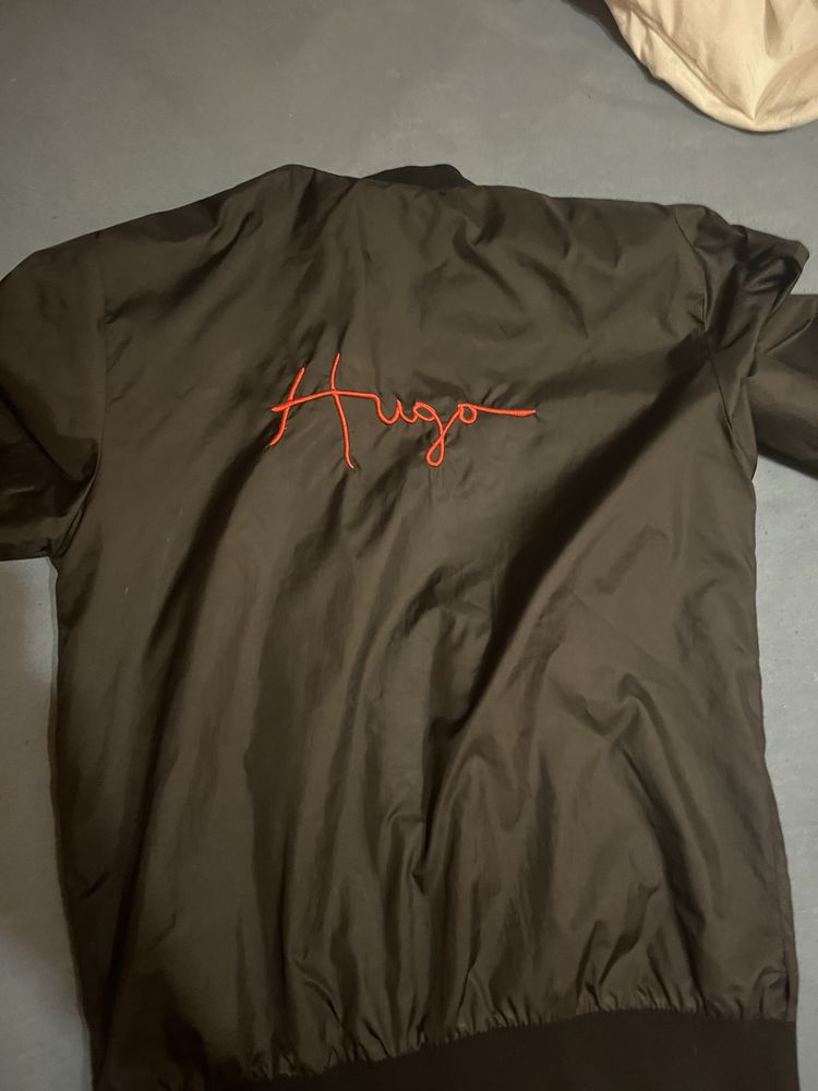 Яке на hugo boss