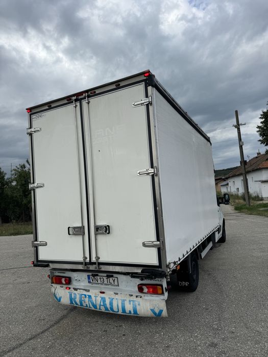 Vand Renault Master cub/prelata , usi , 8 ewp