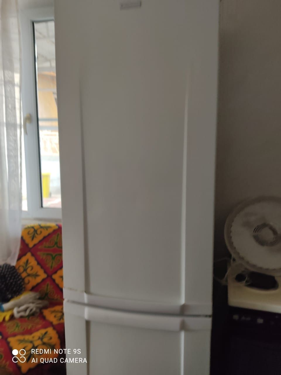 холодильник + морозильная камера в рабочем состоянии хороший большой