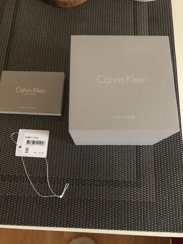 Calvin Klein watch!  Без куриери!