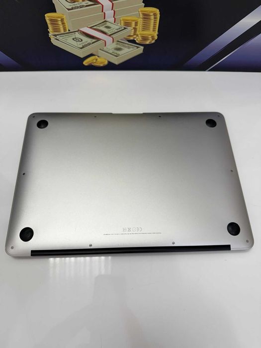 MacBook Air  Model A1466 (2015)  13"  i5  AGP Amanet Cod 3484