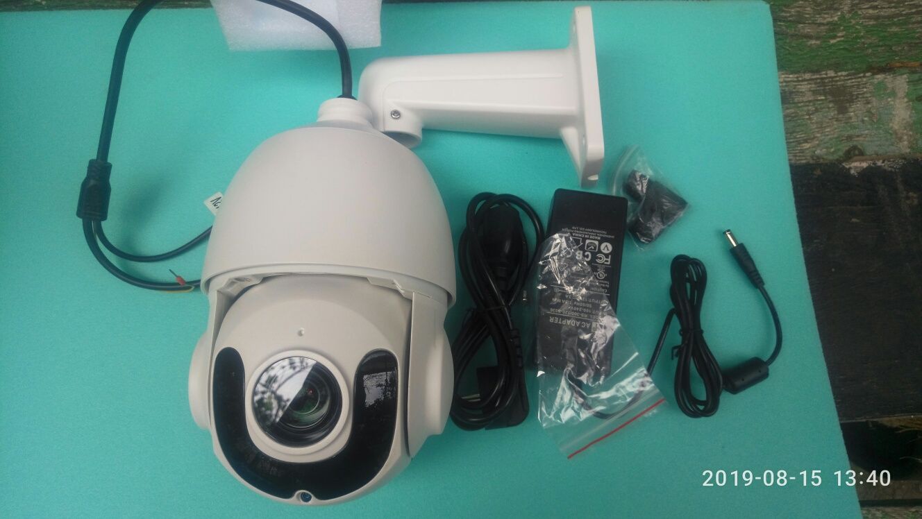 Продавам нова професионална 2MP IP PTZ Camera с 30 кратен зум обектив