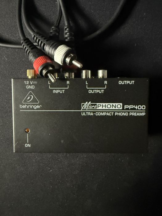 Behringer PP-400 Phono Preamp + RCA Cables