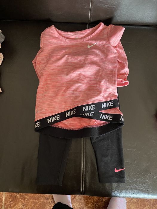 Спортен комплект Nike