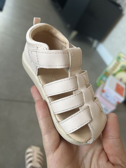 Sandale H&M marimea 20/21