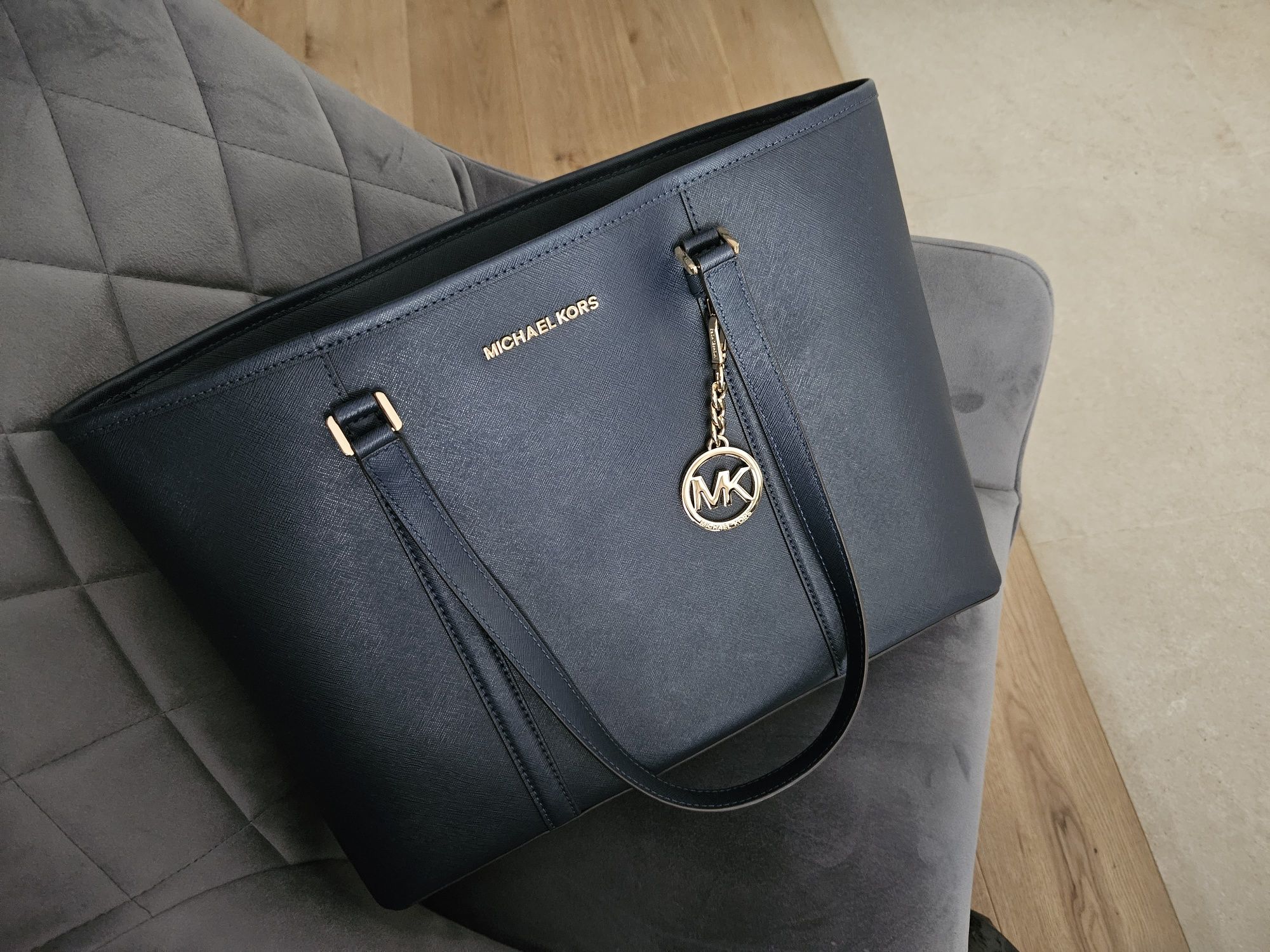 Geanta originala mare Michael Kors originala noua fara etichete