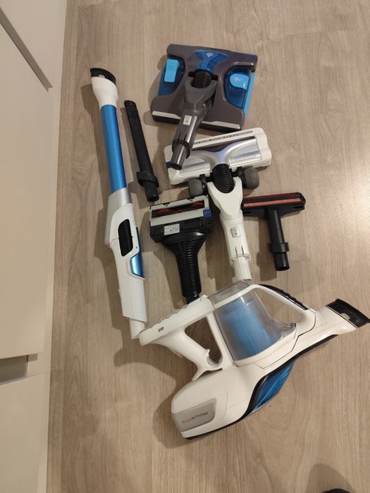 Aspirator vertical Rowenta Air Force 560 Aqua