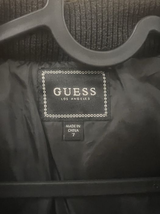 Оригинално детско яке Guess