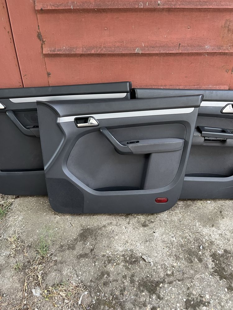 Кори за врати за VW Touran