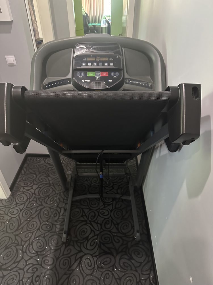 Бягаща пътека Horizon Fitness T101