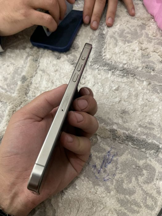 Продам Iphone 15 pro max 256GB. В идеале.