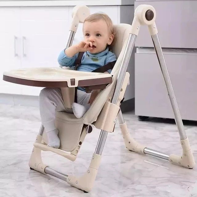 Scaun de masa pentru copii ergonomic, culoare bej, pliabil cu roti