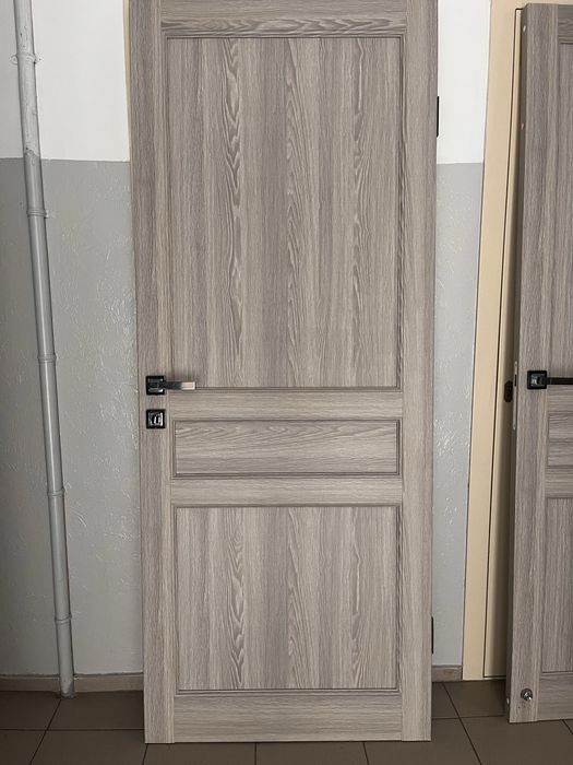 Продам межкомнатные двери в хорошем состоянии.