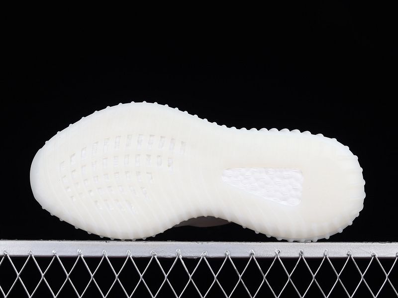 Yeezy Boost 350 V2 “White Bone” ЧИСТО НОВИ