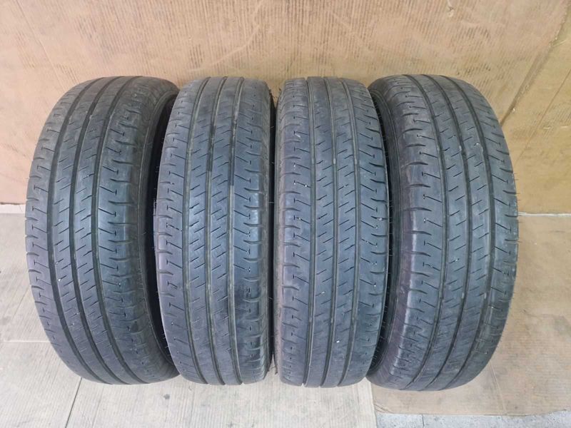 4 Falken R16 C 205/75/ 
летни бусови гуми DOT0621