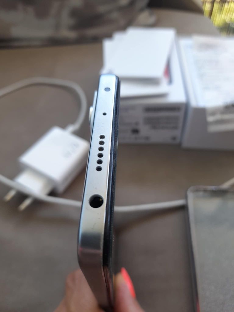 Redmi Note 12 Pro 4G Polar White 8 GB RAM  256GB RAM