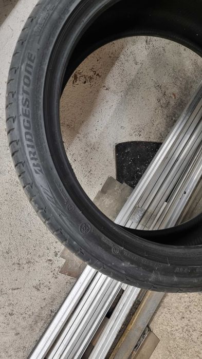 2бр. Bridgestone Potenza 245/40/20