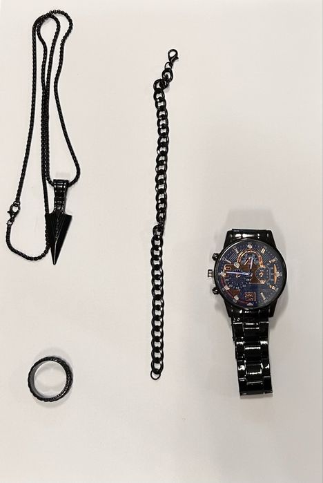 Комплект часовник