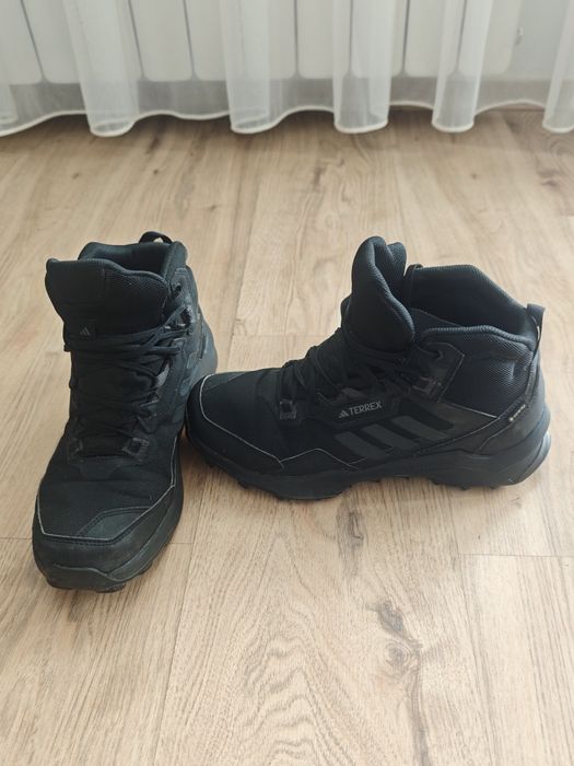 Маратонки Adidas Terrex Mid Gore-Tex