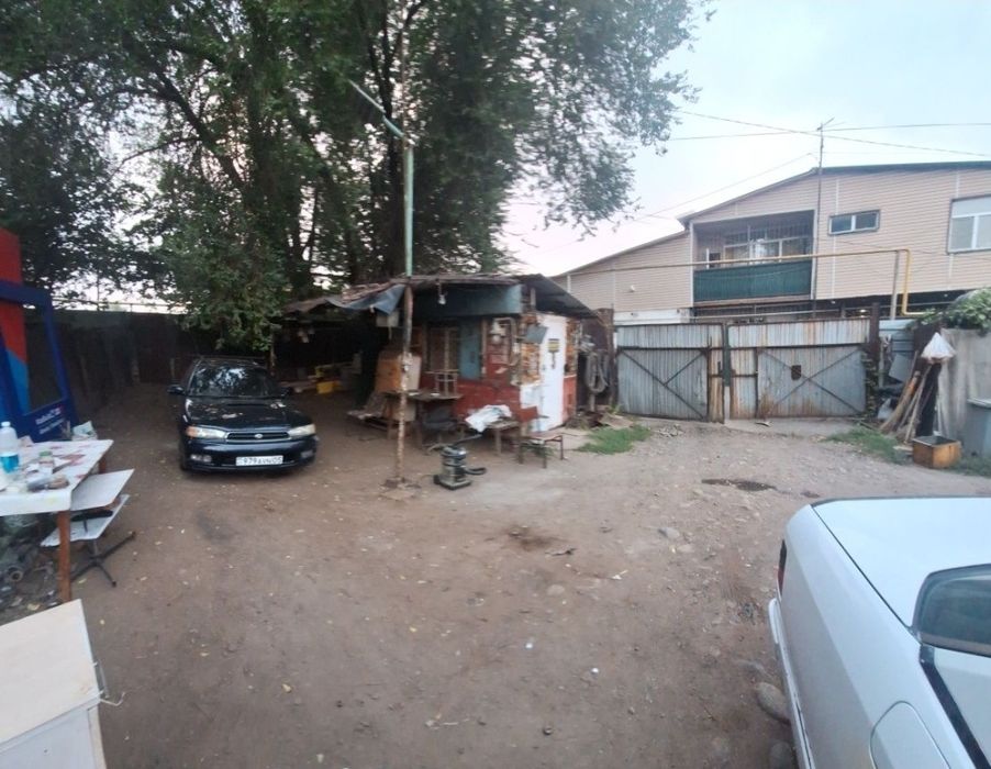 Сдам участок земли 1сотка с отдельным въездом за 250тыс Райымбека-Сейф