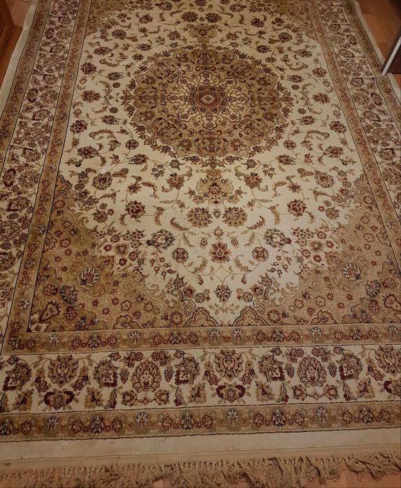 Продам красивый ковер 3*2