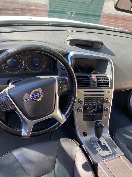 Vand volvoxc60 2.4 D personala