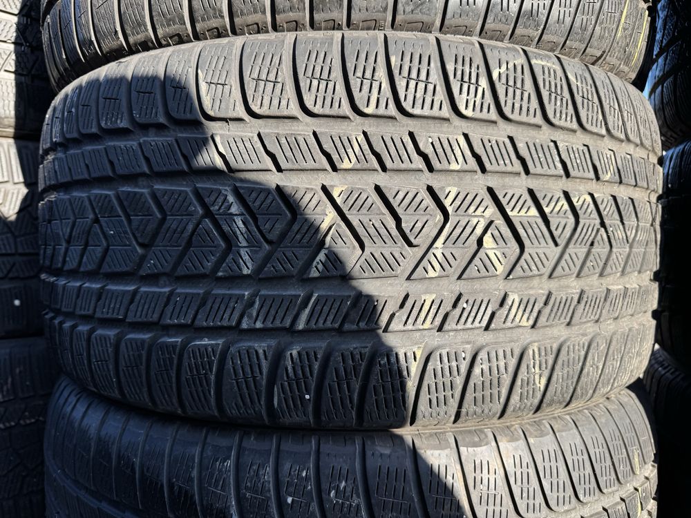 Anvelope 295/40/21 Pirelli
