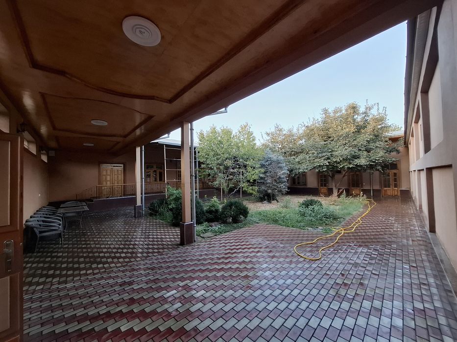 Yunusobod uchaska 5 sotix tarsavoy