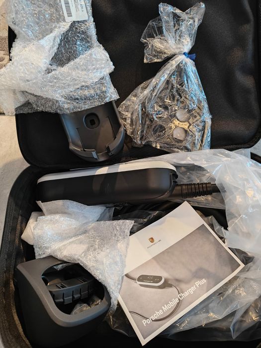 Porsche Incarcator mașină electrică,,nou