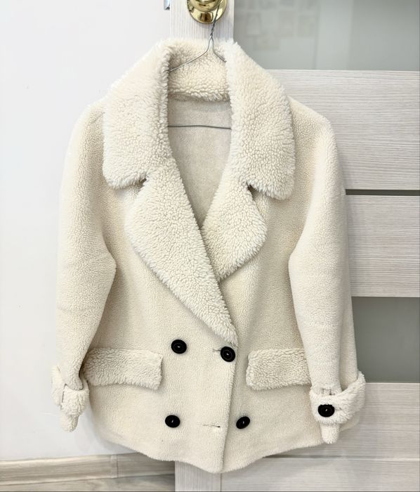 Продам полушубок овчина!