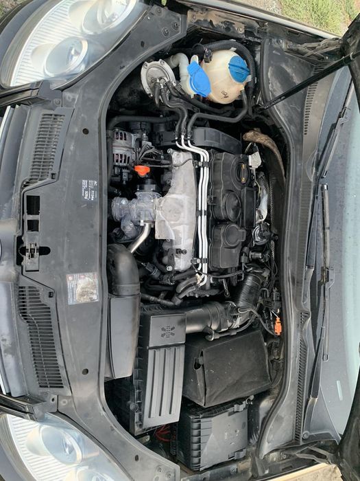 Фолксваген Голф 5 2.0 тди 170 коня 2009 год  GT пакет на части