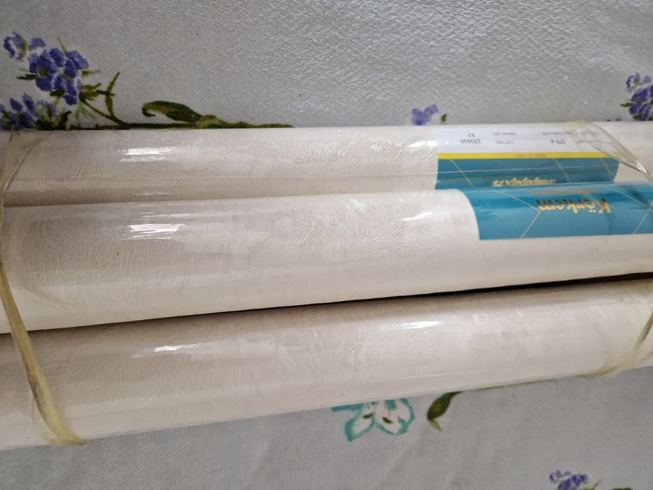 Продам обои винилованные