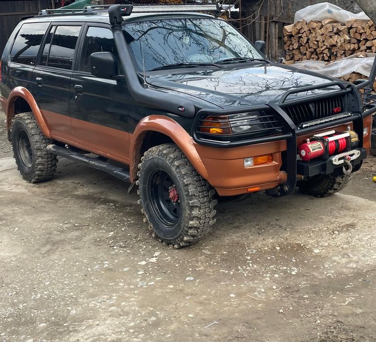 Mitsubishi Pajero Montero