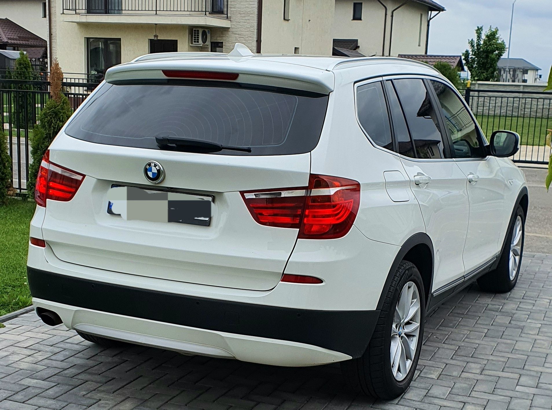 BMW X3 X-drive 2011