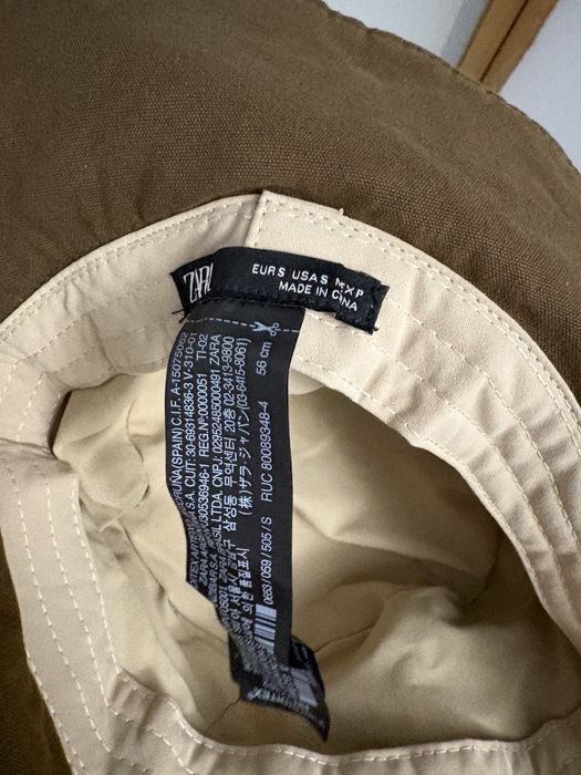 Дамска/детска шапка ZARA размер 56 S