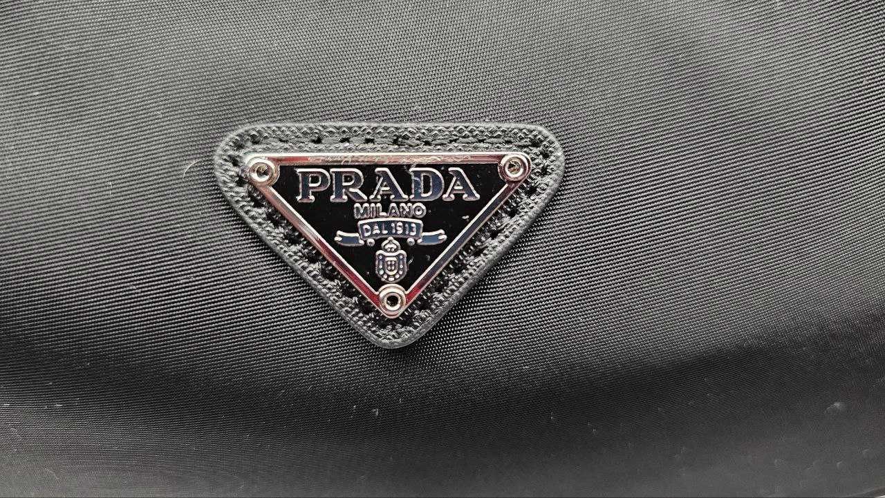 Дамска чанта Prada