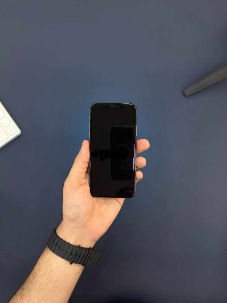 Iphone Xs 64GB sotiladi