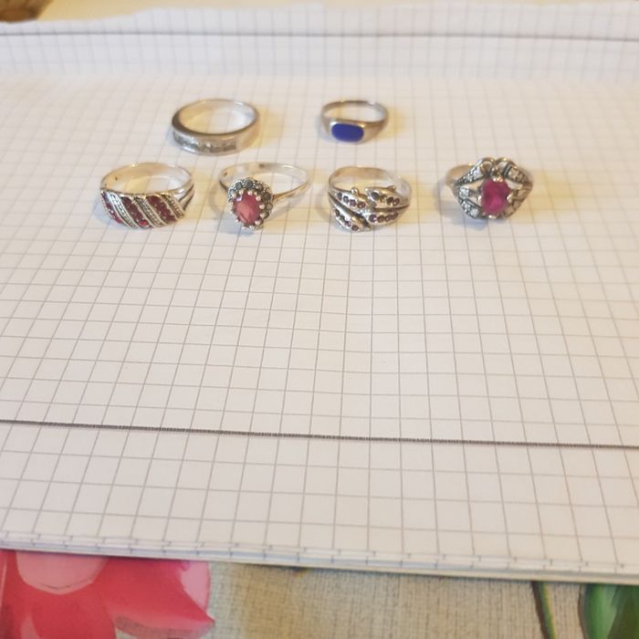 De vănzare aceste inele,sănt mărimi diferite