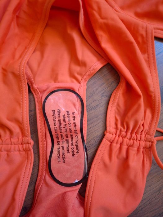 Нов бански Triumph