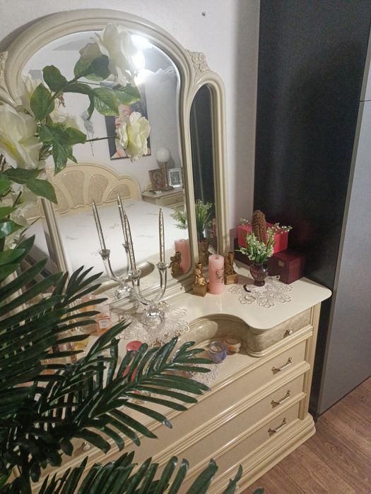 vând set mobila dormitor