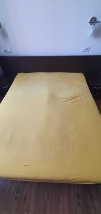 Vand saltea 160/200, utilizata, 150 lei