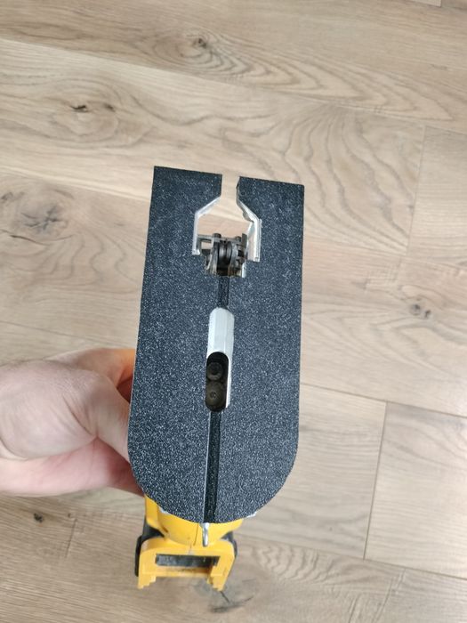 Pendular dewalt 18 volți