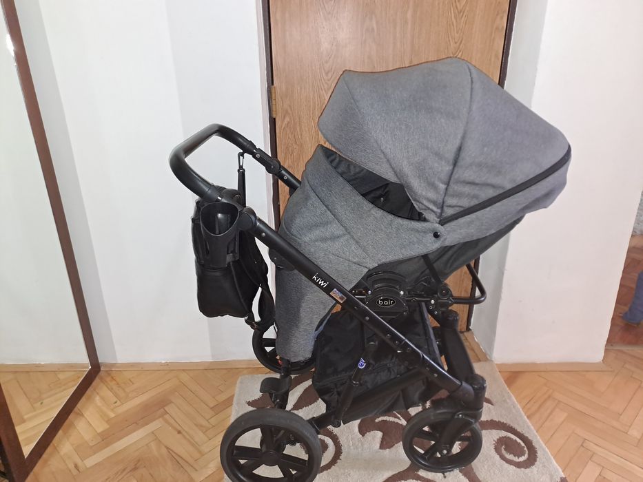 Vând cărucior 2în1 bair kiwi