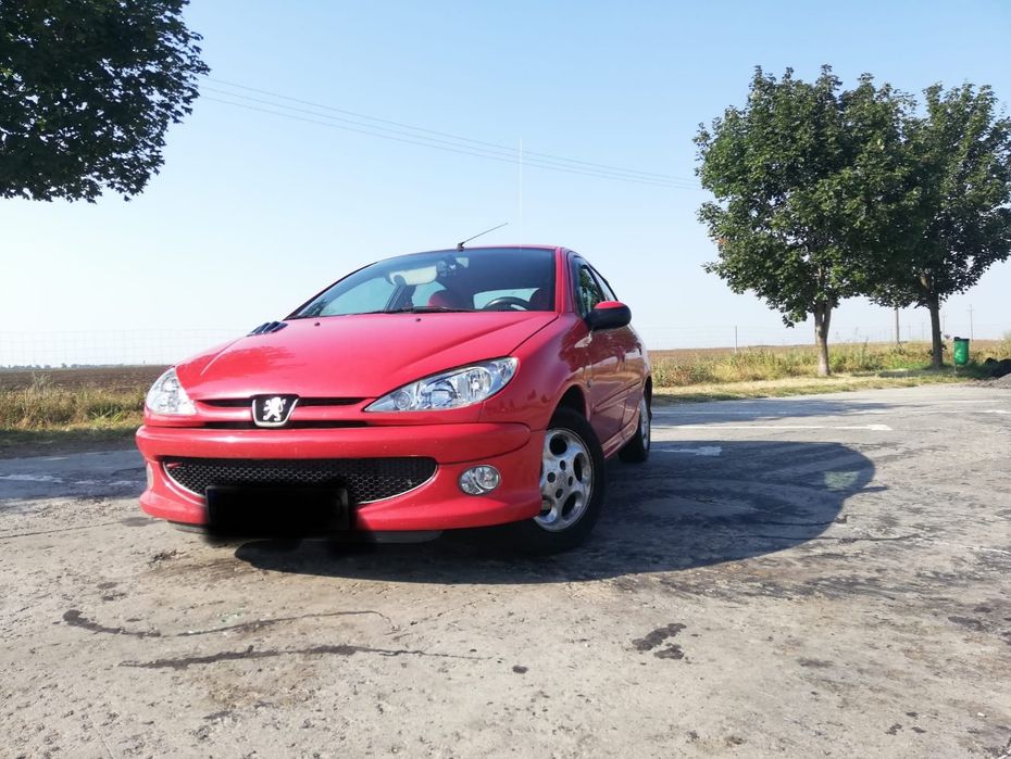 Vând Peugeot 206