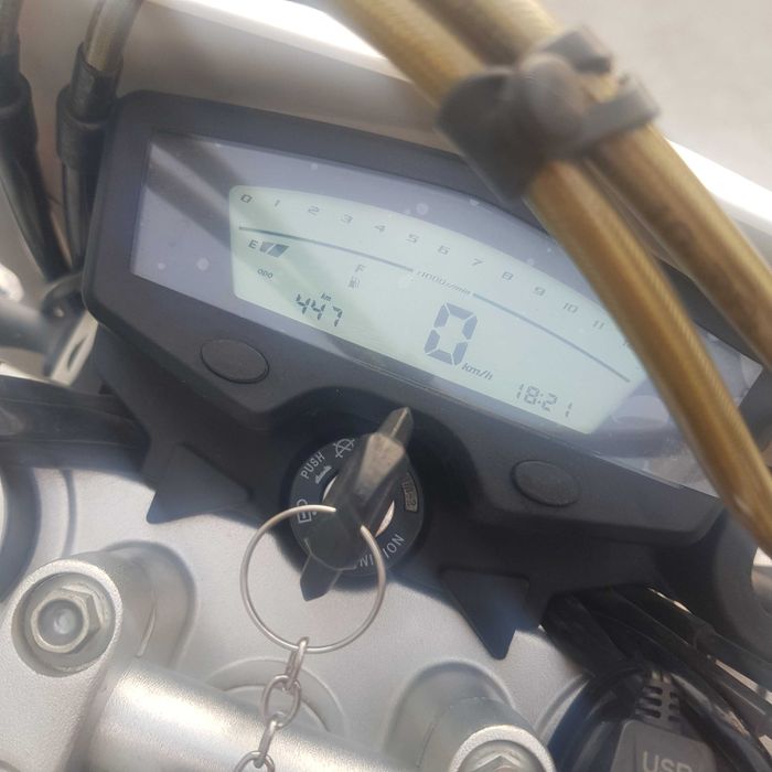 Swm r125rs 680km vand/schimb cu adventure