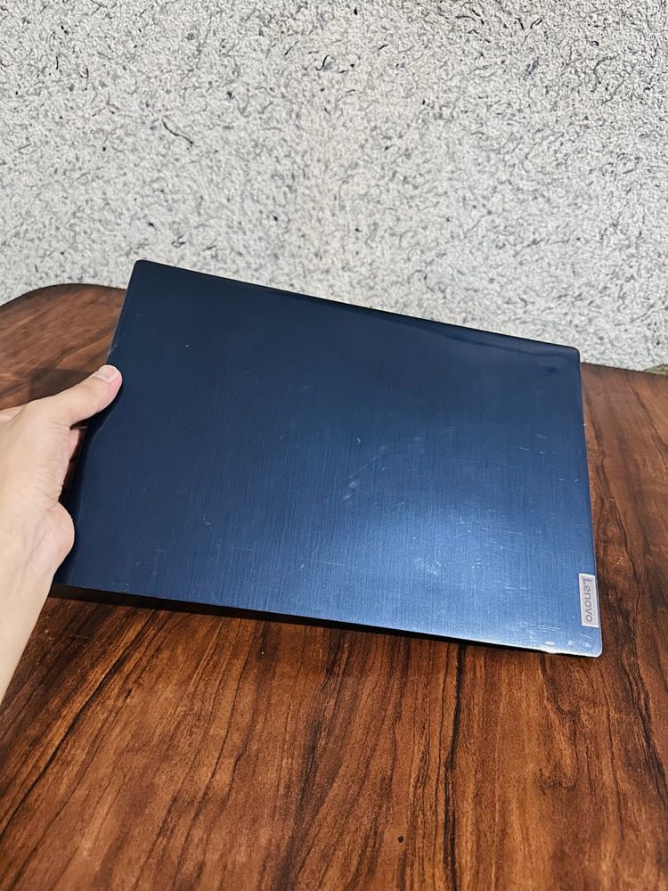 Lenovo noutbuk holati ishlashi zur narxi arzon
