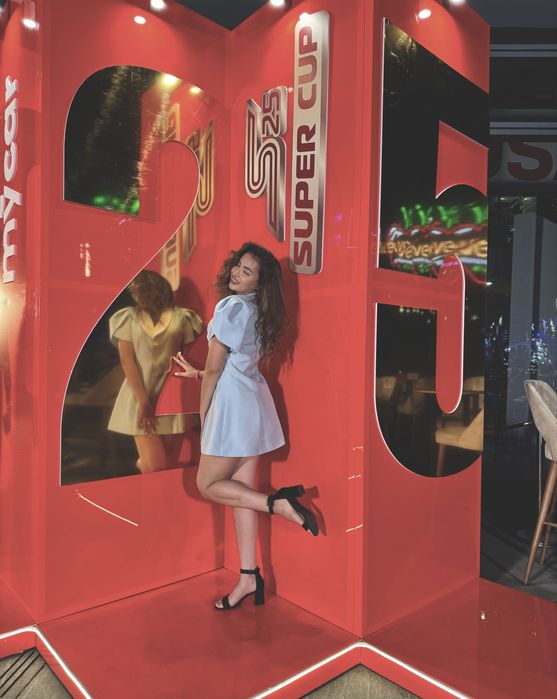 Элегантное платье, которое подчёркивает фигур