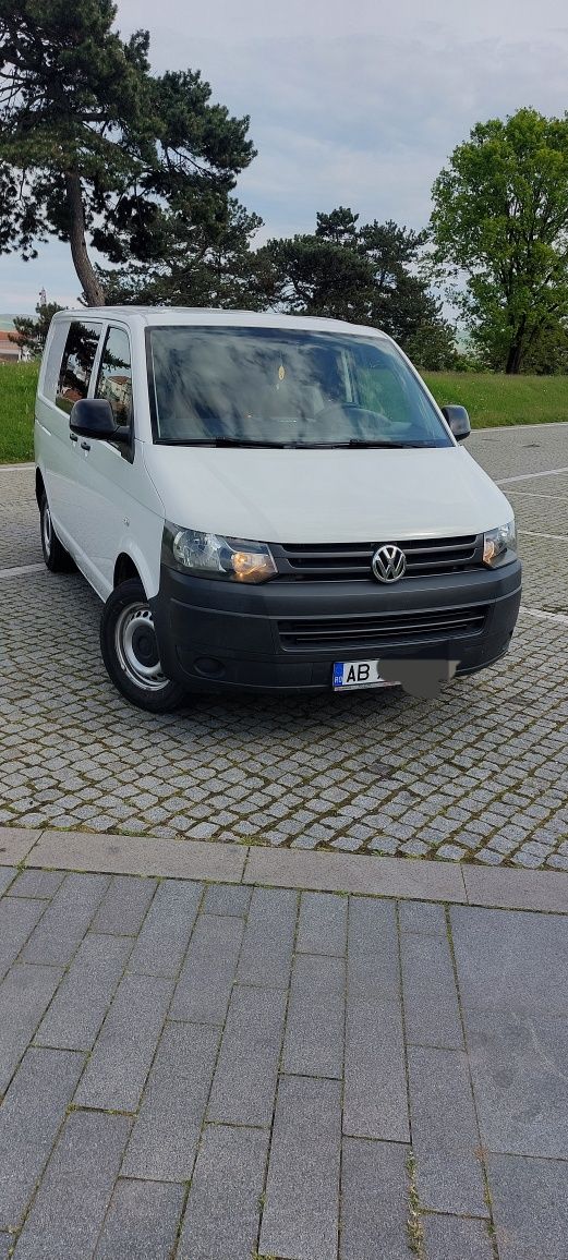 VW Transporter T5 2.0TDI Mixt 6 locuri  2015